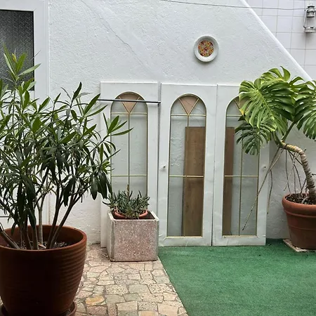 Σπίτι διακοπών Beautiful 3-bed House In In The Center