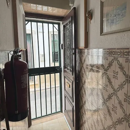 Beautiful 3-bed House In In The Center