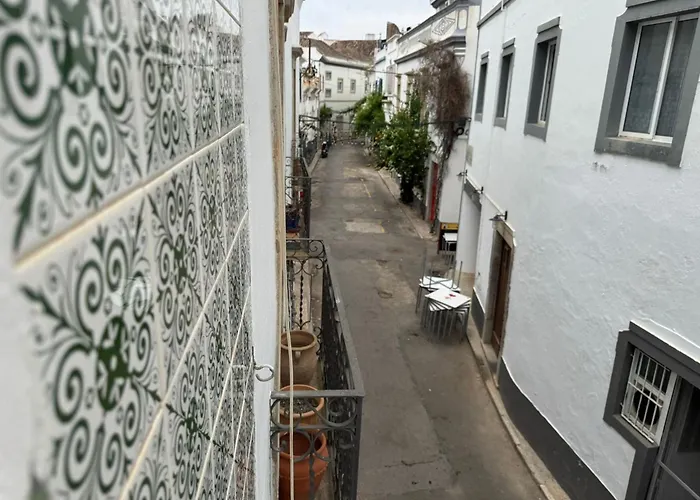 Dom wakacyjny Beautiful 3-bed House In In The Center