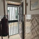 Beautiful 3-bed House In In The Center
